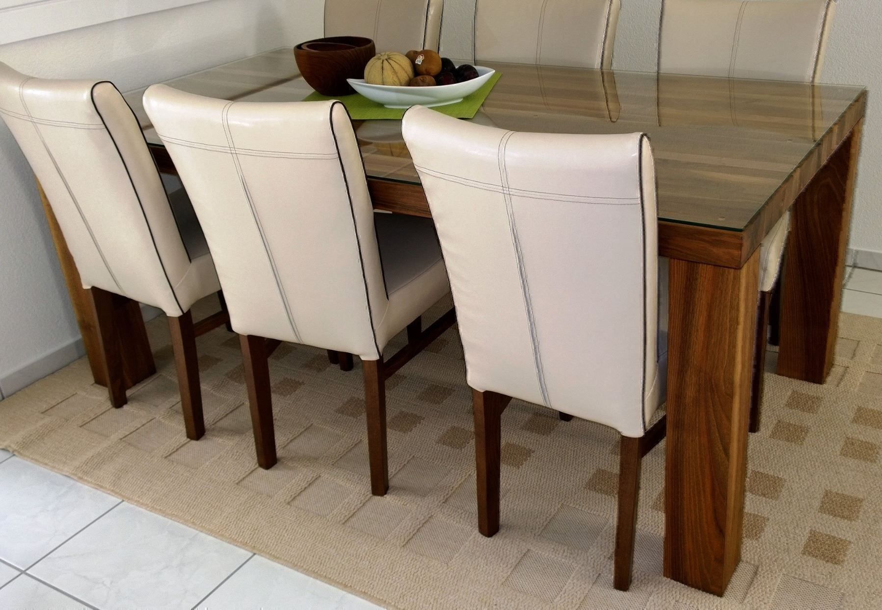 Articoli in legno: Massivholz set – Nussbaum – Usato da Oftringen venduto da Vucki 4