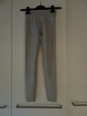 TEVEO Sportleggings hellgrau Gr. XS - 251221