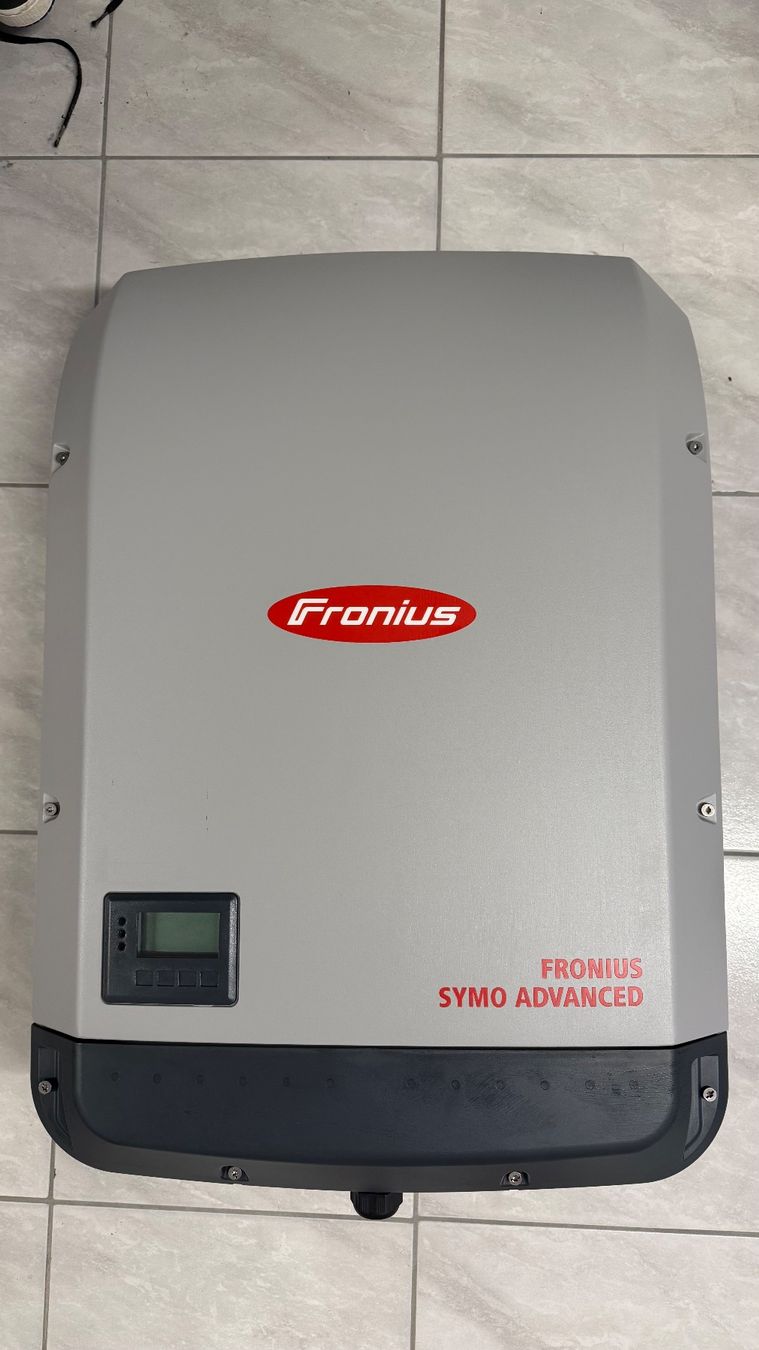 Fronius Inverter: Fronius Symo Advanced 12.5-3-M Wechselrichter – Usato da Schnottwil venduto da Burgerking
