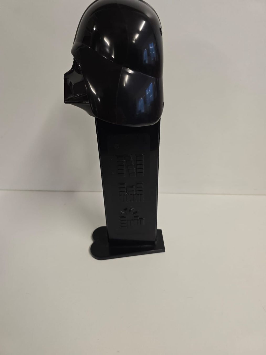 Pez Statuette: Darth Vader Pezz spender XXL – Usato da Tuggen venduto da Santasbag 1