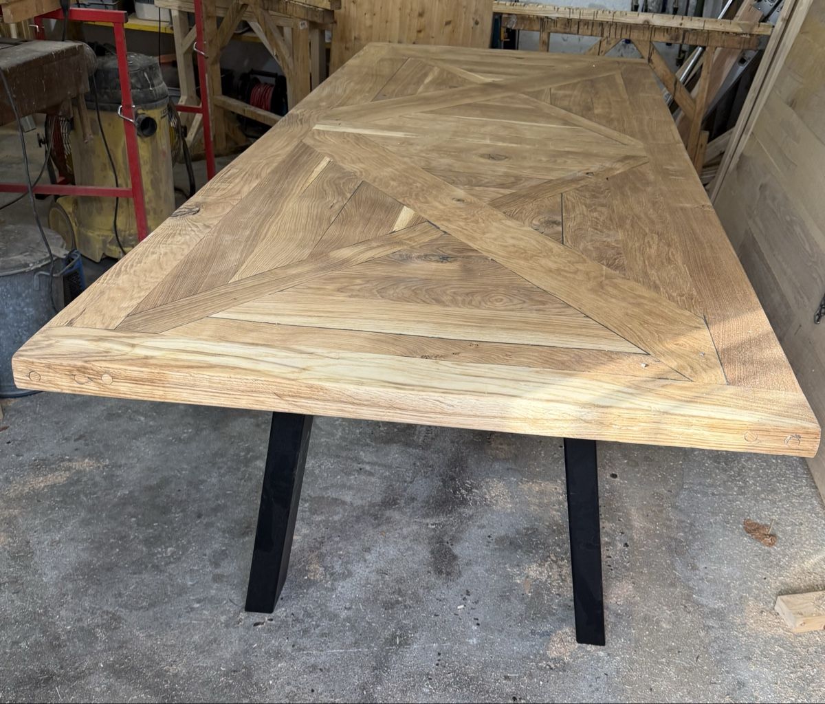 Eichholtz Tische: Massiver Eichenholztisch XXL CH – Neu (gemäss Beschreibung) aus Aarburg von Tischpunk 8
