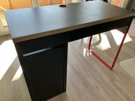 IKEA study desk (Micke)