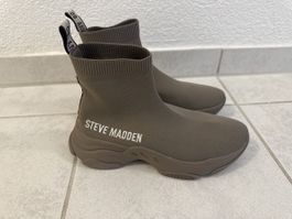 Steve Madden
