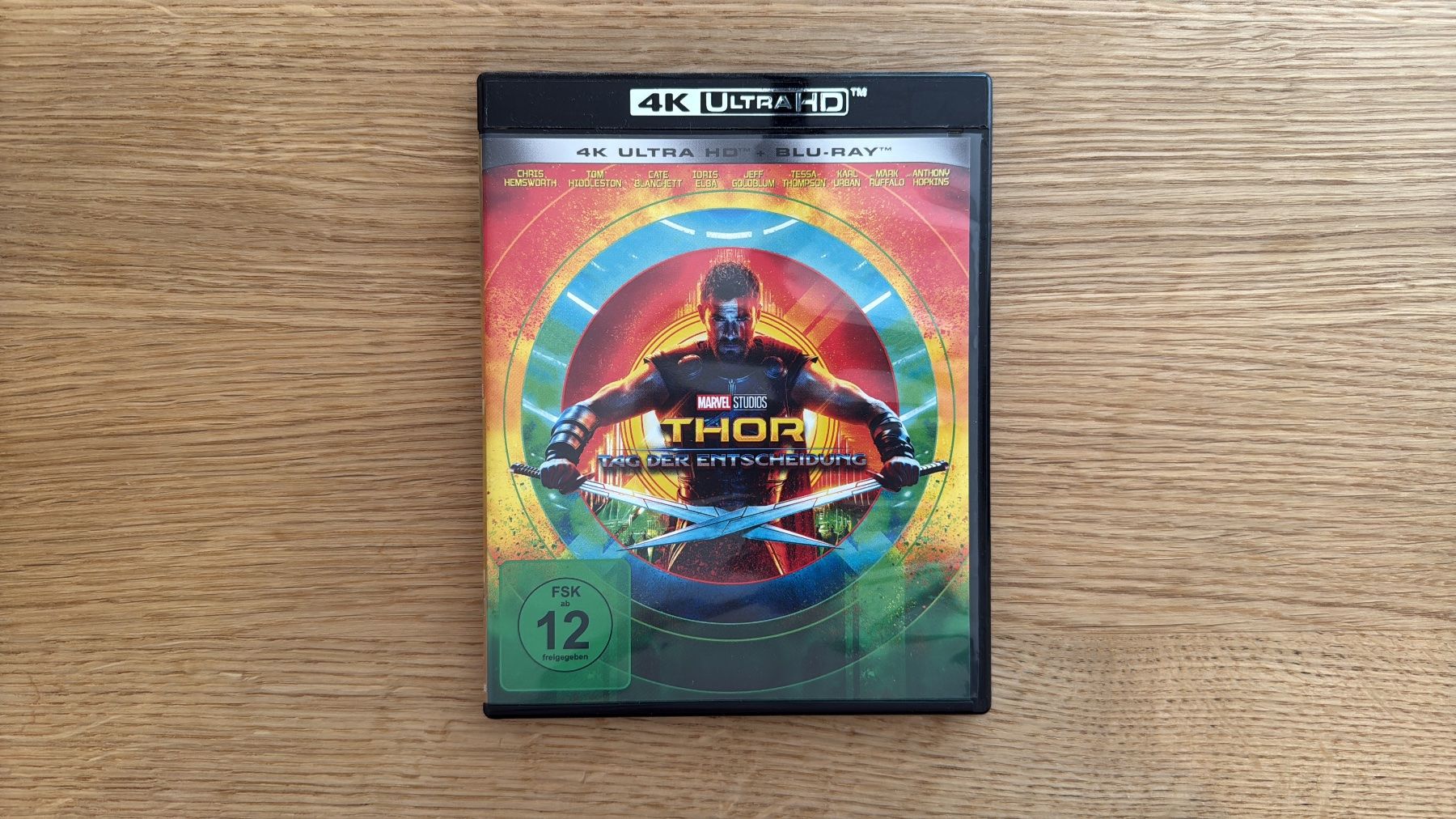 Tutti i DVDs: Thor Ragnarok - 4K UHD Blu-Ray – Usato da Wallisellen venduto da Art_Vendorlay