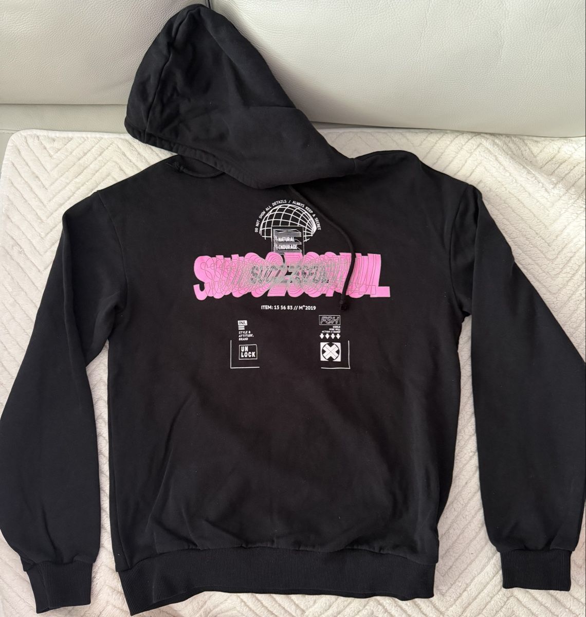 Pull&Bear Maglioni & Felpe: Pull&Bear Sweat à capuche noir taille S état neuf – Nuovo (secondo la descrizione) da Genève venduto da len_5q5n