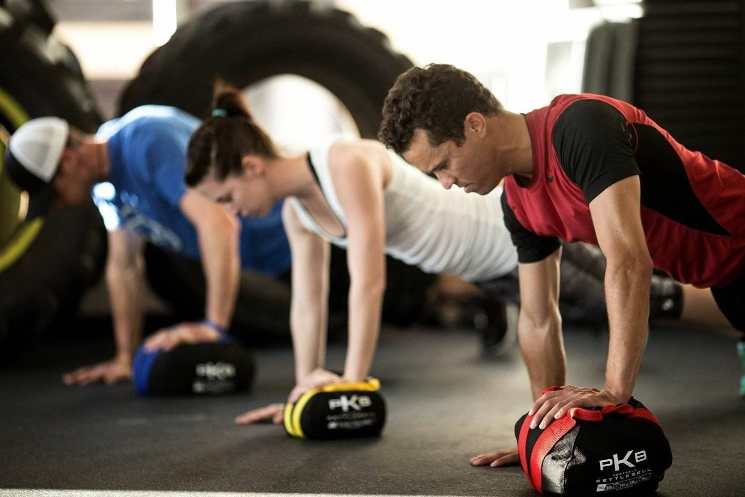 Manubri & Pesi: Kettlebell Set – Nuovo e nell'imballaggio originale da Port venduto da Fluegu76 2