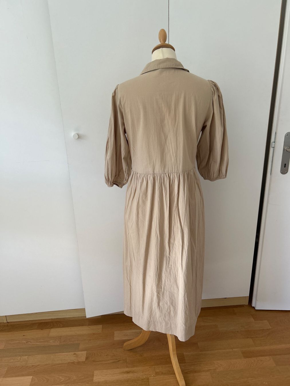 Vestiti: Cotton Midi Kleid Gr.S – Usato da Feuerthalen venduto da Anna_Swift 2