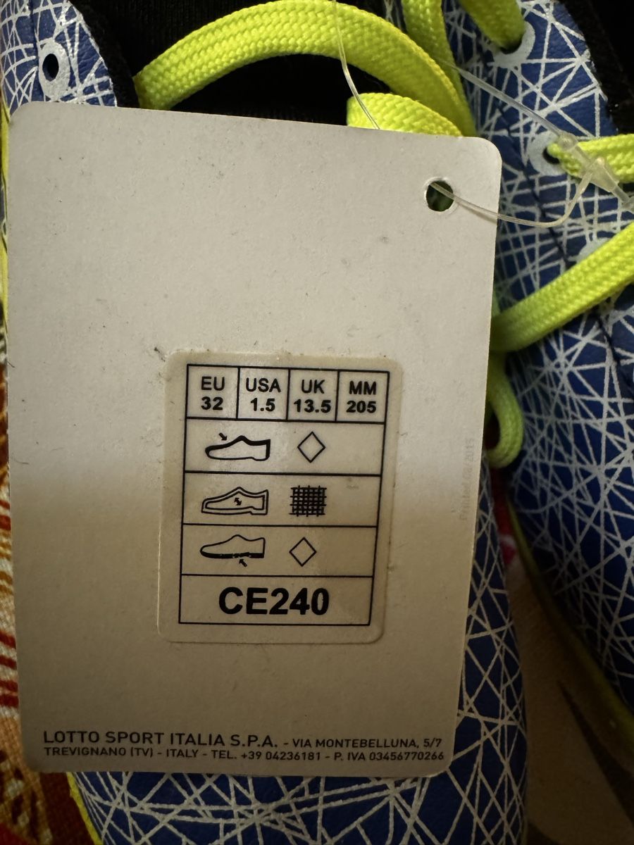 Schuhe für Jungen: Kinder Hallenschuhe Gr. 32 – Neu und originalverpackt aus Gontenschwil von alioli 2
