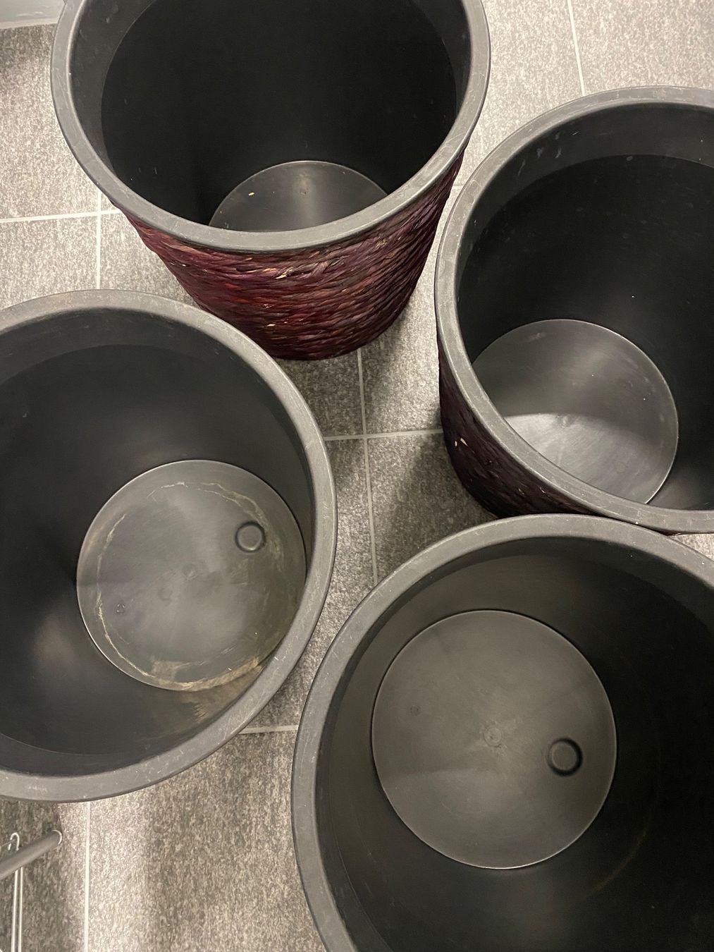 Pots de fleurs: Blumentopf / Übertopf – D'occasion à Dübendorf par MSIAH 1