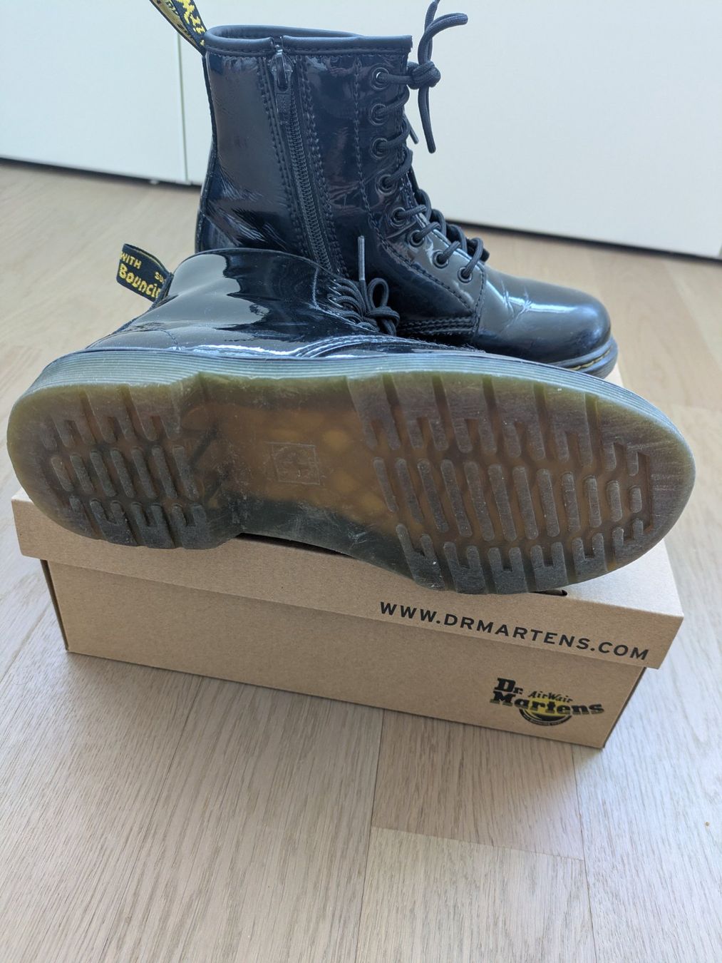 Dr. Martens Scarpe per ragazze: Dr. Martens Lack Kinderstiefel, Grösse 34 – Usato da Hedingen venduto da once20 2