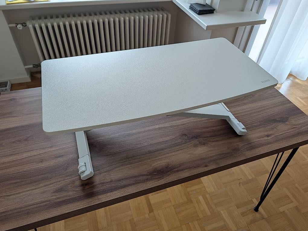 Tische: Sopratavola regolabile in altezza  – Gebraucht aus Baar von veron_ica 2