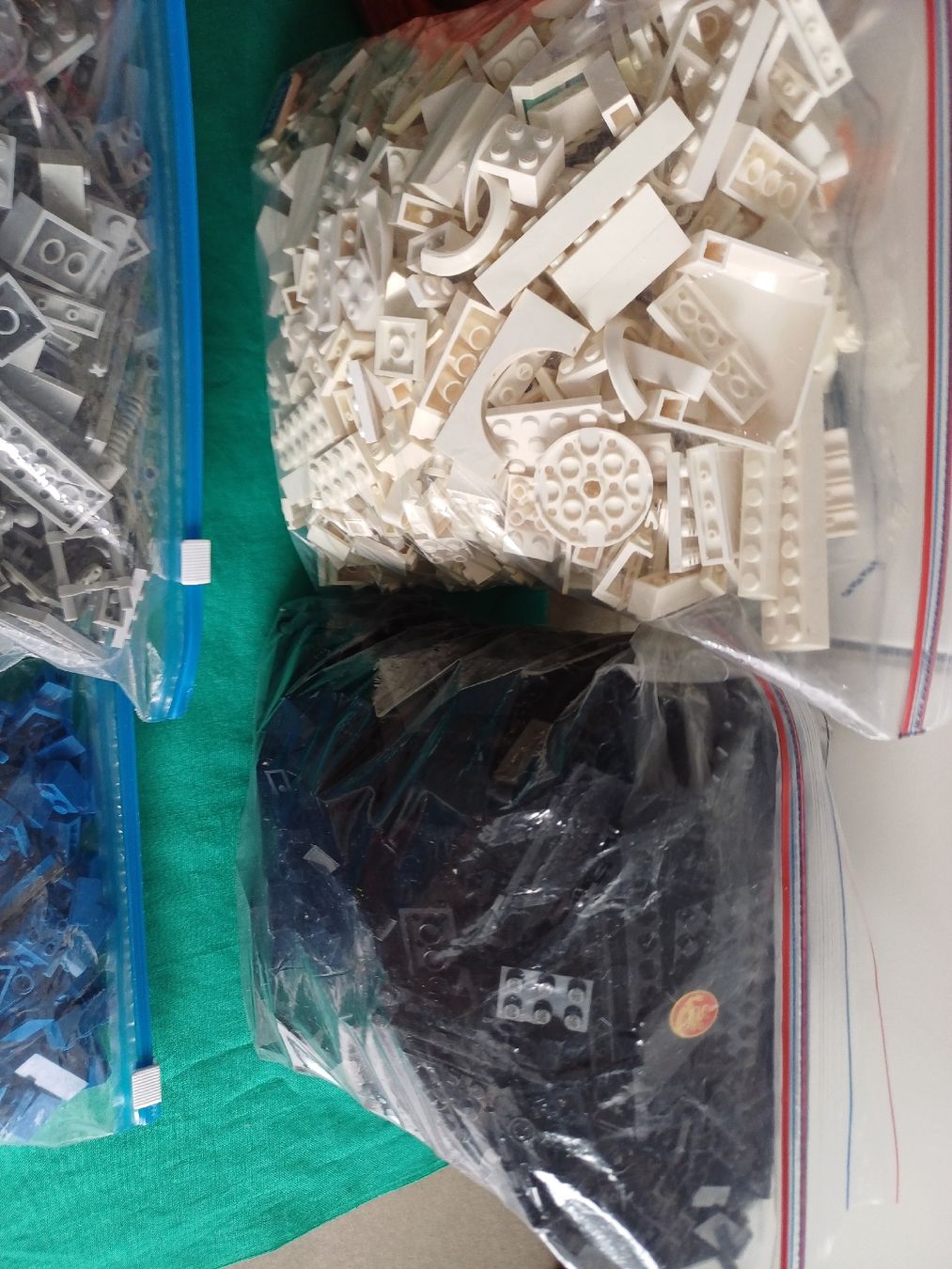 Lego Kit di costruzioni: 9 kg Lego diviso per colori – Usato da Minusio venduto da ele_gp89 4