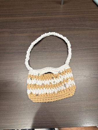 Borsa uncinetto con conchiglie fatta a mano