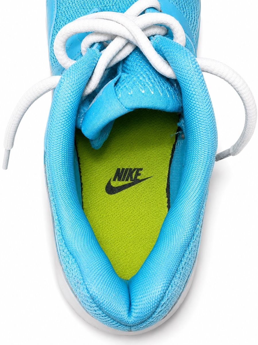 Nike Scarpe da donna: Nike Laufschuhe Damen Grösse 37.5 Hellblau – Usato da Aarberg venduto da LovelyThings_ 5
