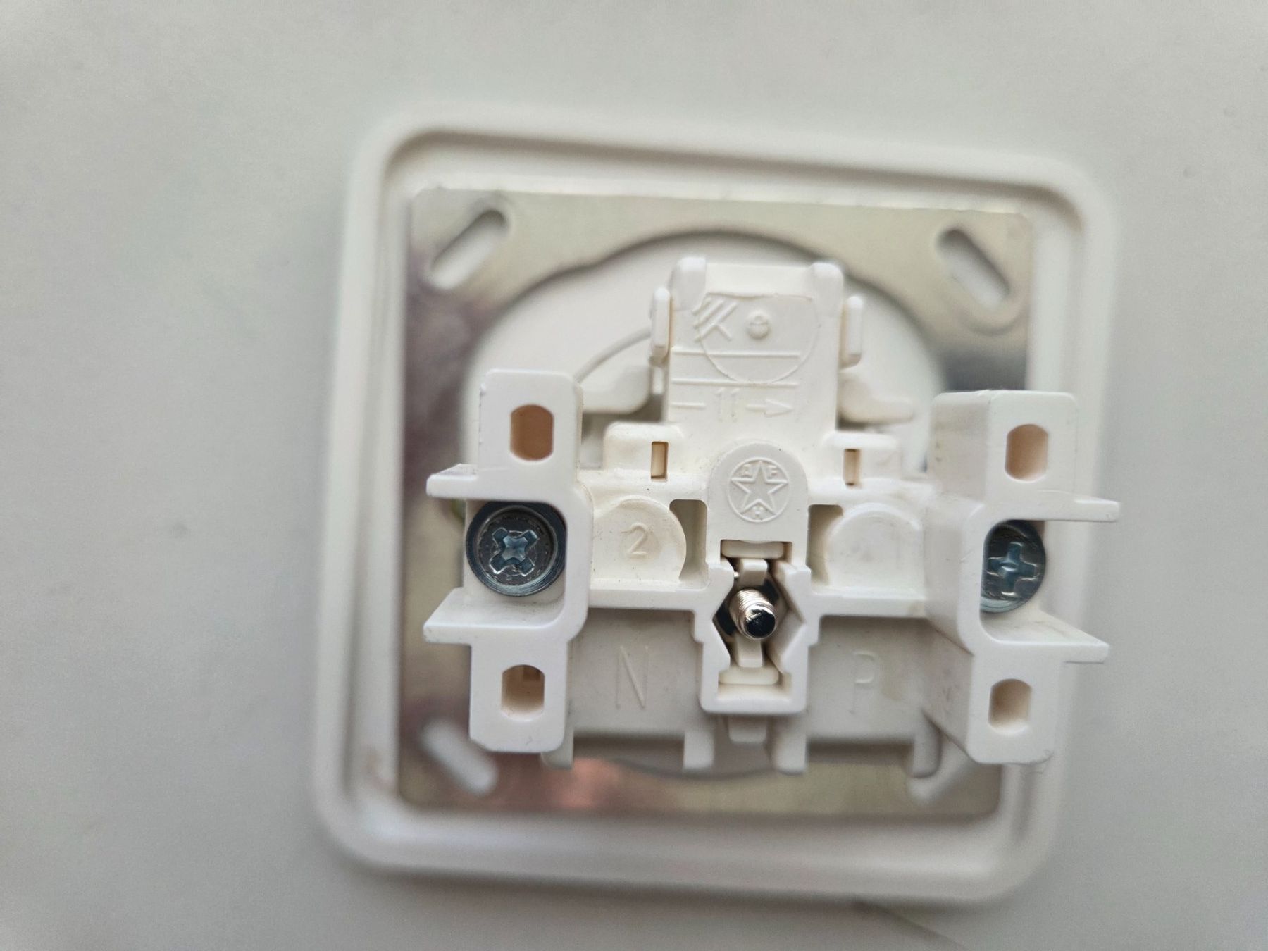 Feller Stecker: T13 Steckdose UP Typ 13 Feller – Gebraucht aus Zürich von Alibaba1234 3
