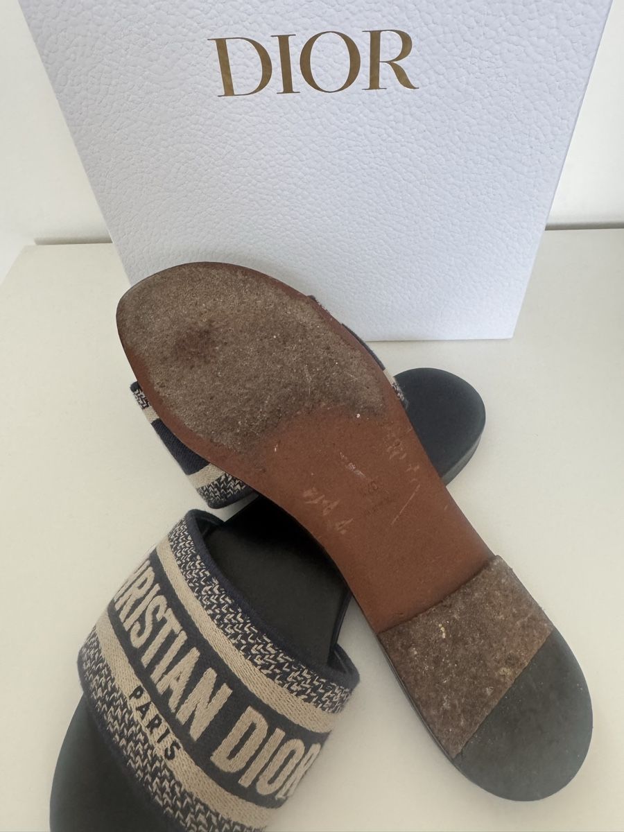 Dior Scarpe da donna: Original Dior Sandalen Slide – Usato da Herrliberg venduto da joe_9hly 2