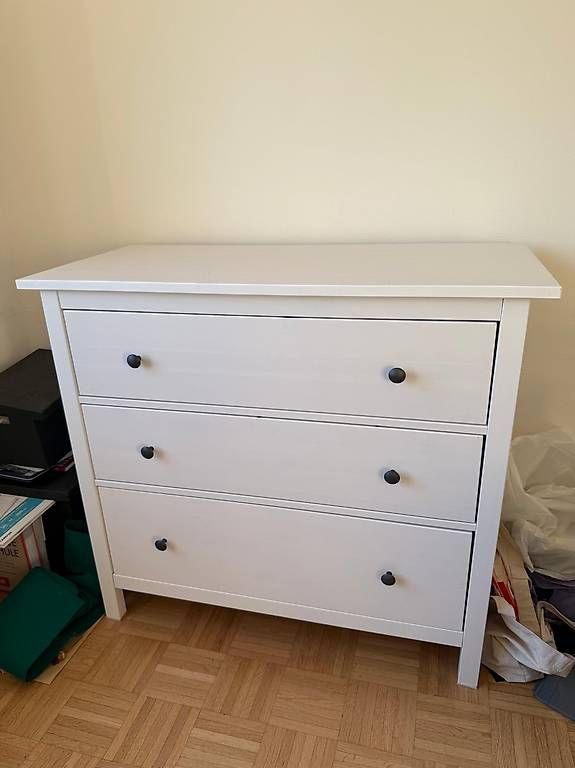 Ikea Kommoden: HEMNES Kommode mit 3 Schubladen – Gebraucht aus Basel von User9520
