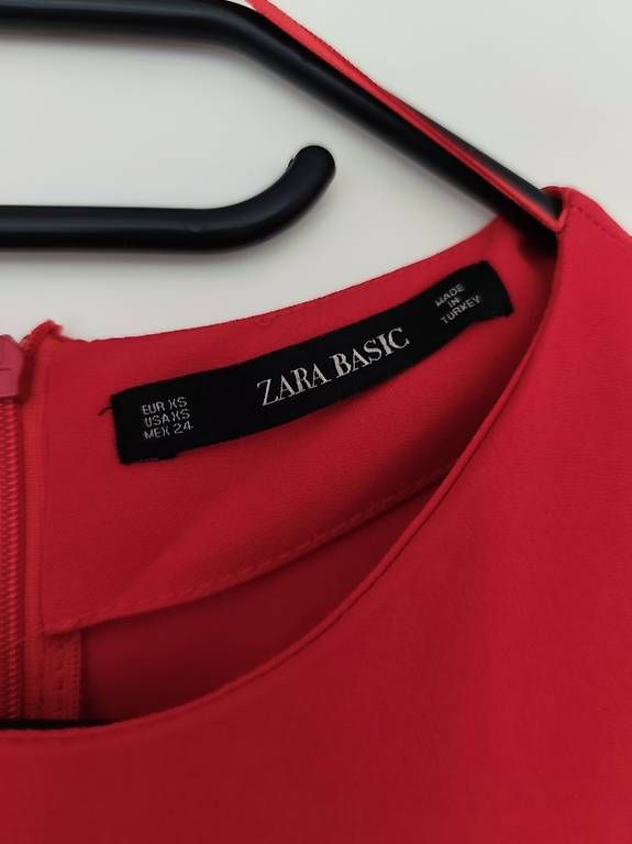 Tute: Zara Jumpsuit xs – Usato da Basel venduto da dap_khz5 4