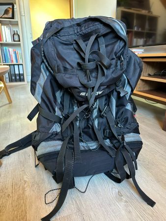 Sac à dos de randonnée Everest 650 Advance