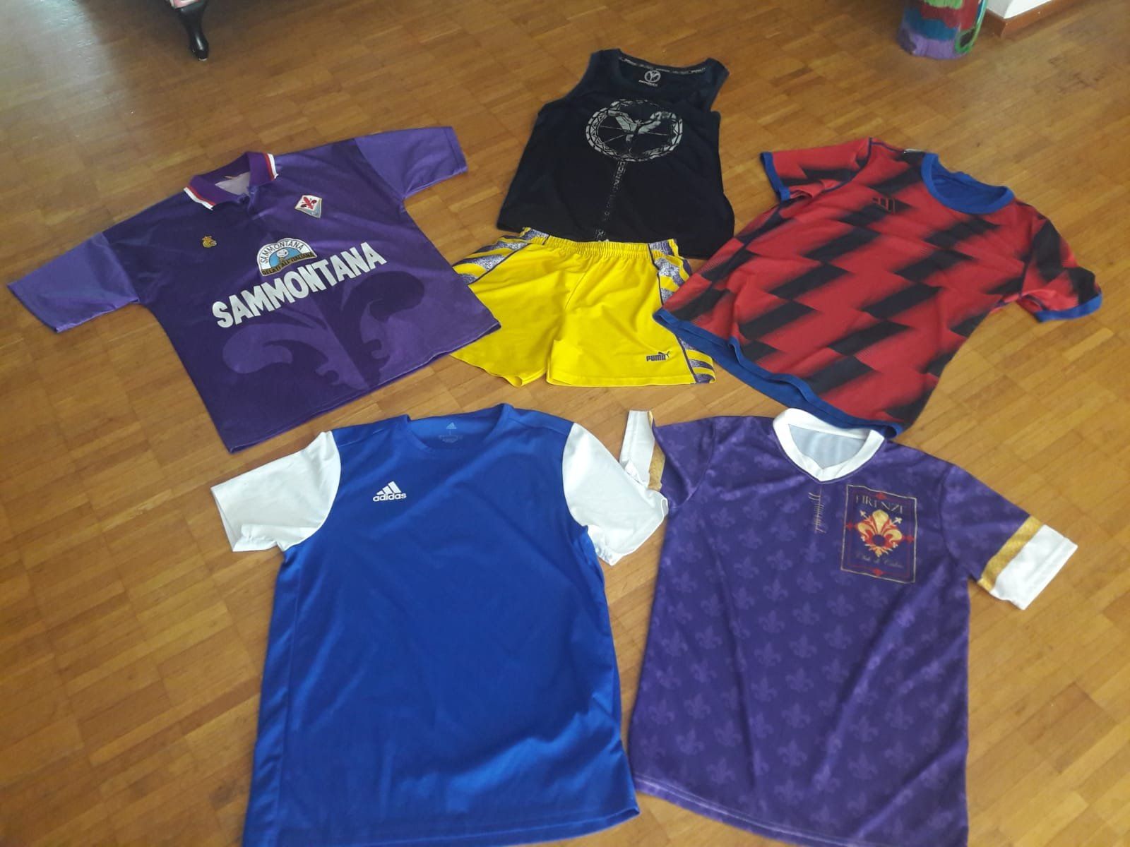 Lotti di vestiti: FUSSBALLKLEIDER GEMISCHT  - M/L – Usato da Luzern venduto da miocarobabbonetoscan 1