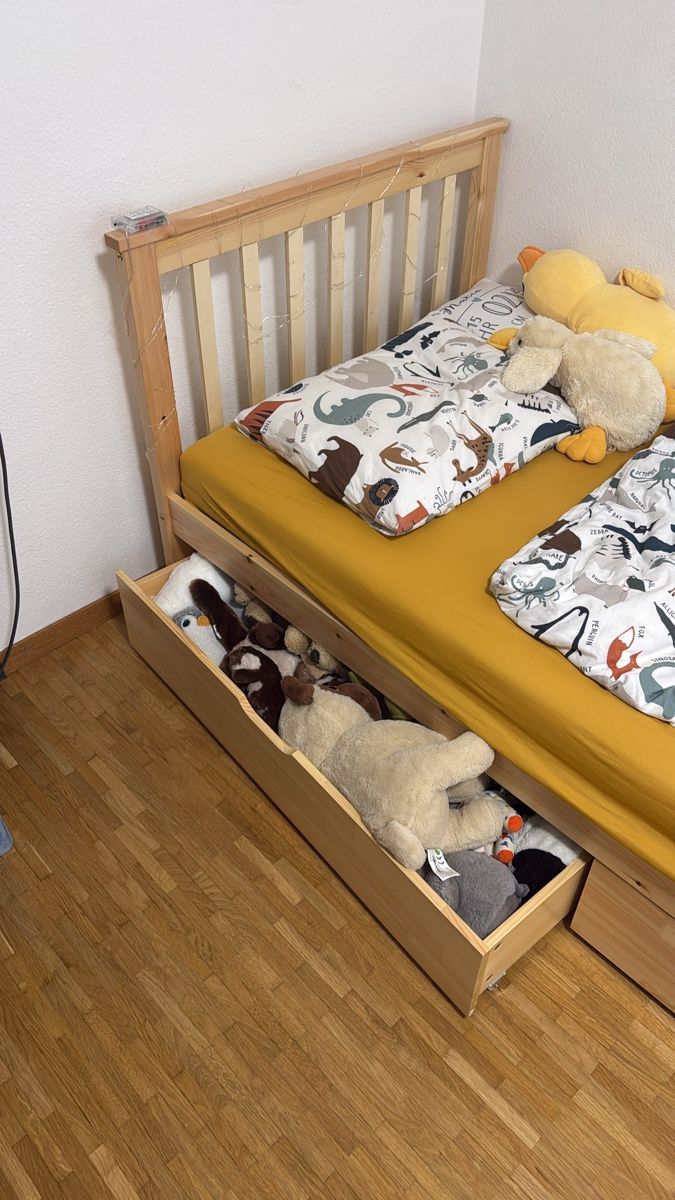 Betten: Bett inklusiv Madratze – Gebraucht aus Unterentfelden von Anton_Udovcic 2