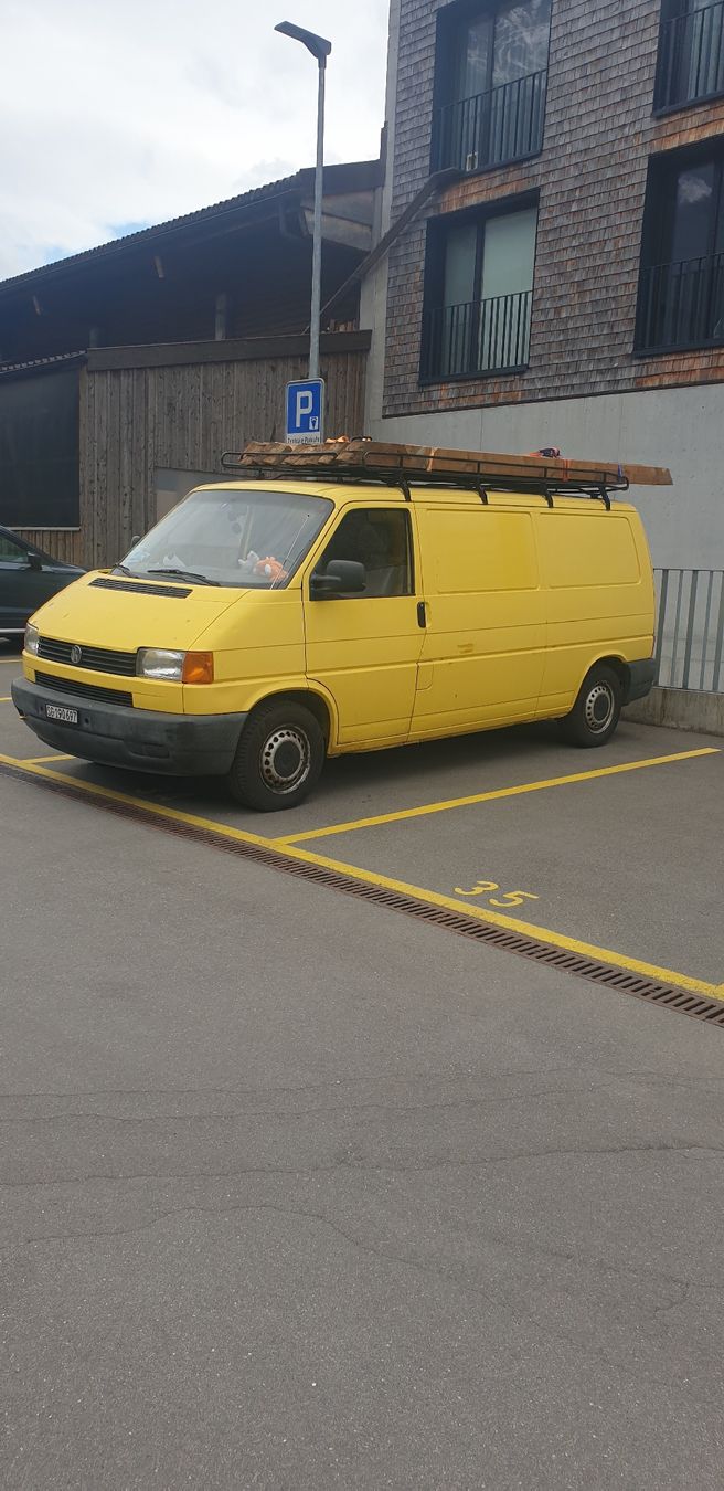 VW Camping Fahrzeuge: Bus VW T4 ab MFK – Gebraucht aus Flumserberg Saxli von Niti1313