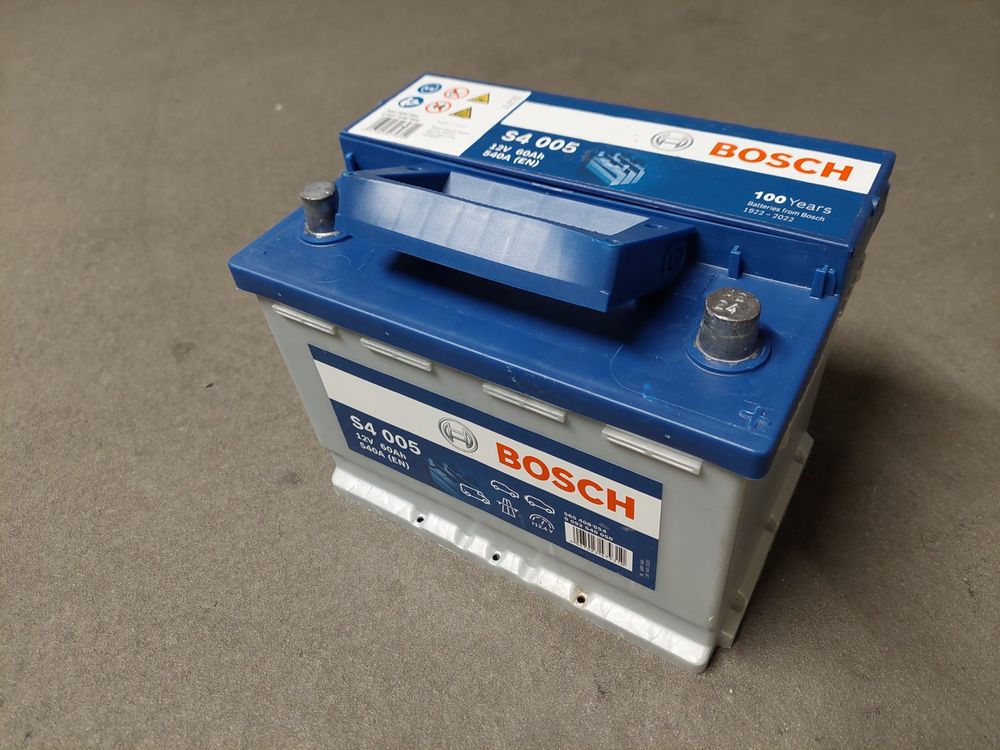 Schne Autobatterie Ladegert Akku Bildernull