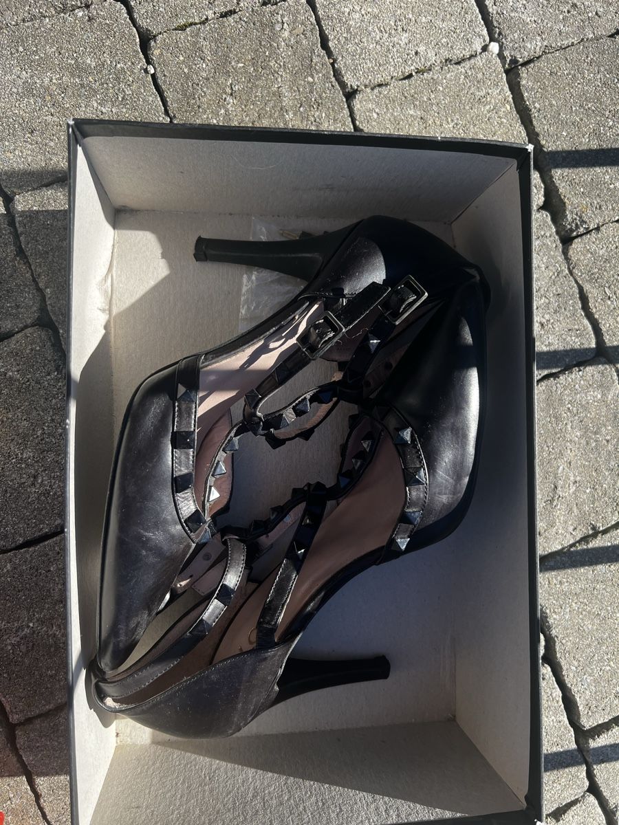 Scarpe da donna: Lodi stilettos 36 – Nuovo (secondo la descrizione) da Stäfa venduto da bambinas 1