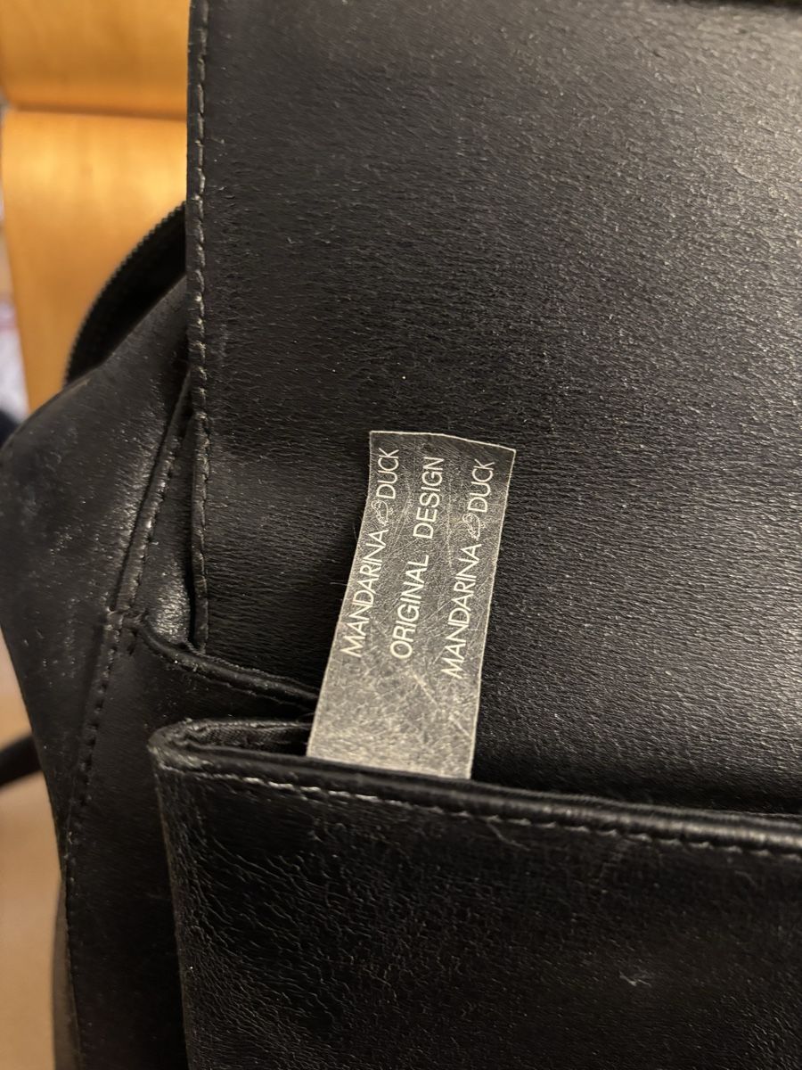 Mandarina Duck Rucksäcke: Mandarina Duck Lederrucksack – Gebraucht aus Bern von Himmelsherold 2