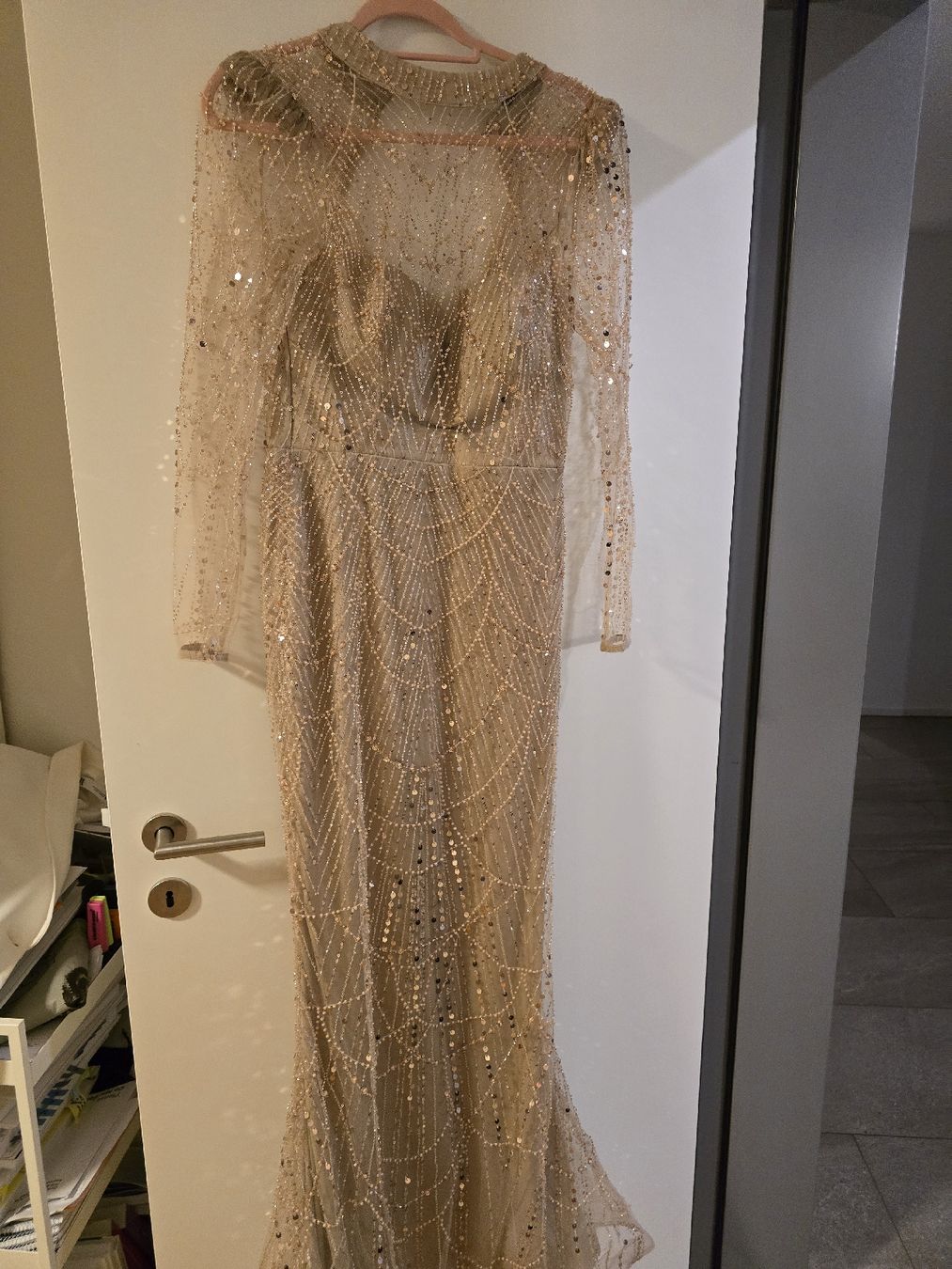 Vestiti: Traumhaftes Abendkleid mit Pailletten, Grösse S, NEU! – Nuovo e nell'imballaggio originale da Tobel venduto da swisscap243 1
