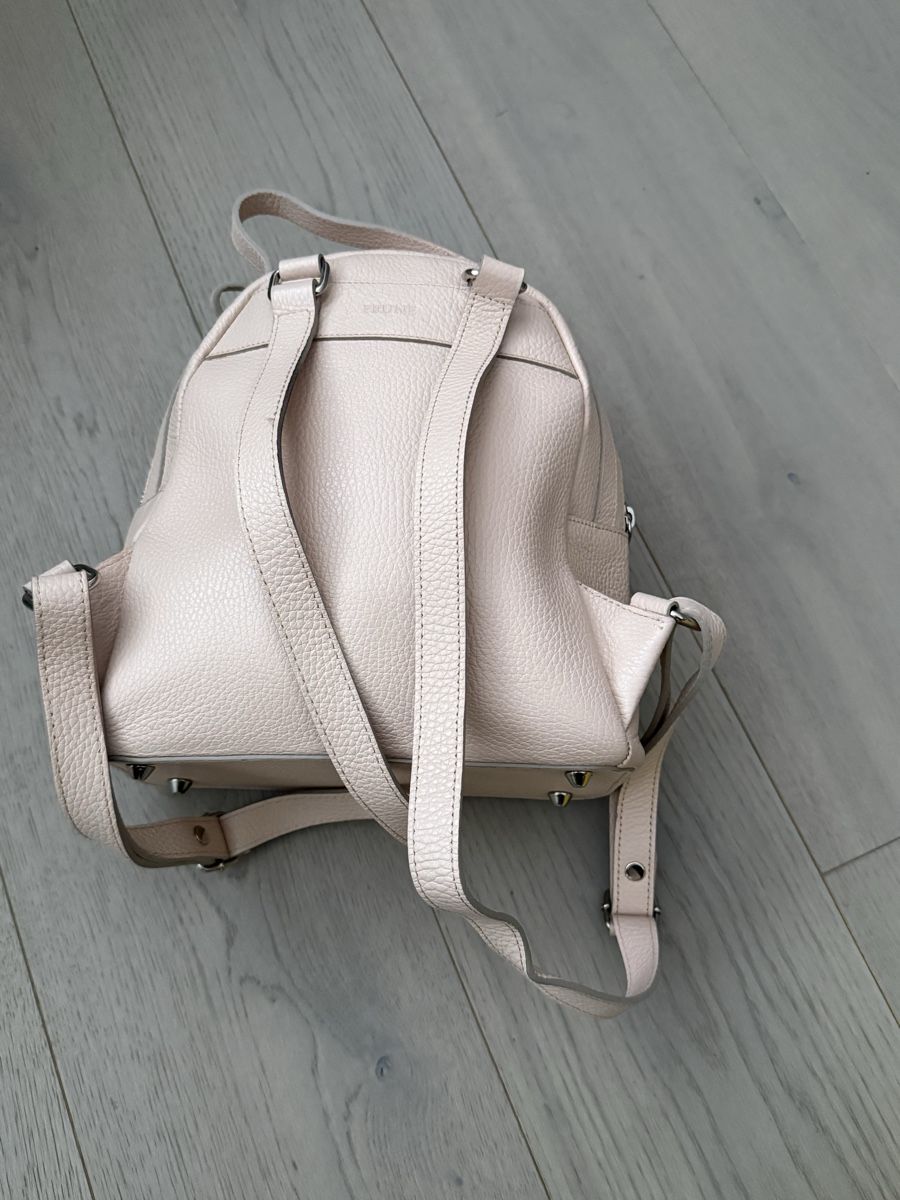 Zaini: Pink Backpack Prüne – Usato da Zürich venduto da lailag 1