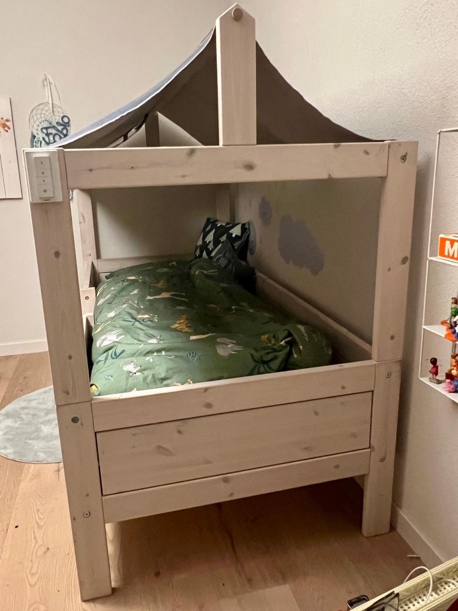 Lits: LIFETIME Kinderbett – D'occasion à Richterswil par Imfelds 1