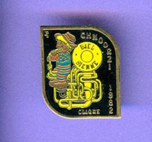 CHNOORZI  CLIQUE  1982