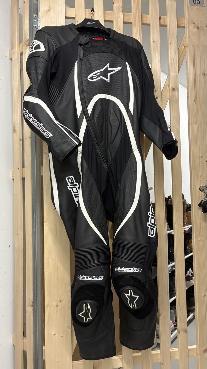 Alpinestars Completi: Alpinstar lederkombi Gr.54 – Usato da Richterswil venduto da tim_7b69 1