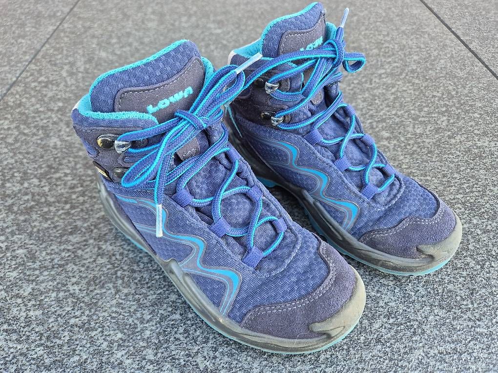 Lowa Scarpe per ragazzi: Lowa Wanderschuhe Gr. 31 – Usato da Giswil venduto da 0G6