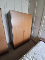 Vintage Kleiderschrank