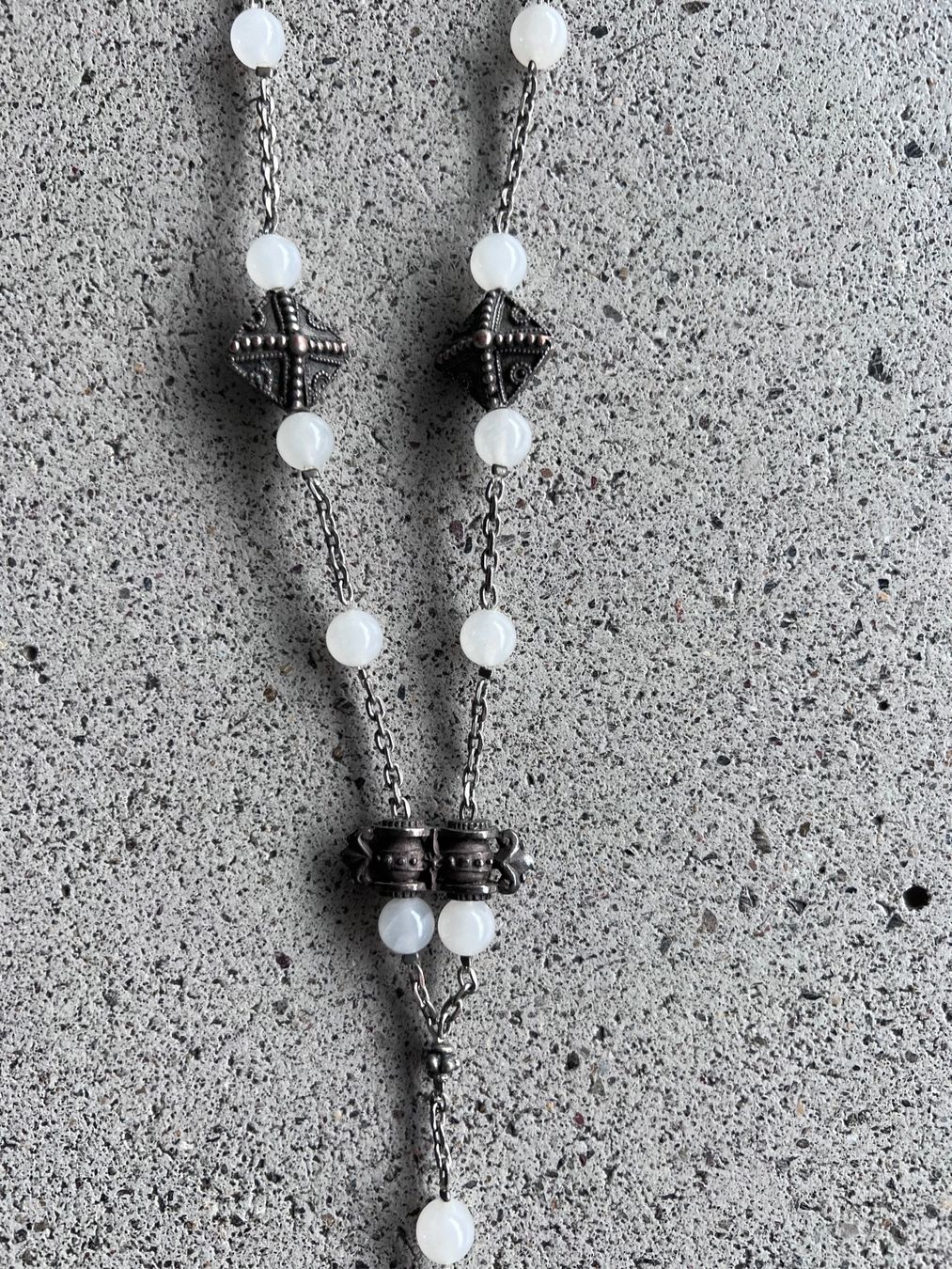 Catenine: Rosenkranz Silber mit Perlmutperlen – Usato da Richterswil venduto da Solemare47Nicole 2