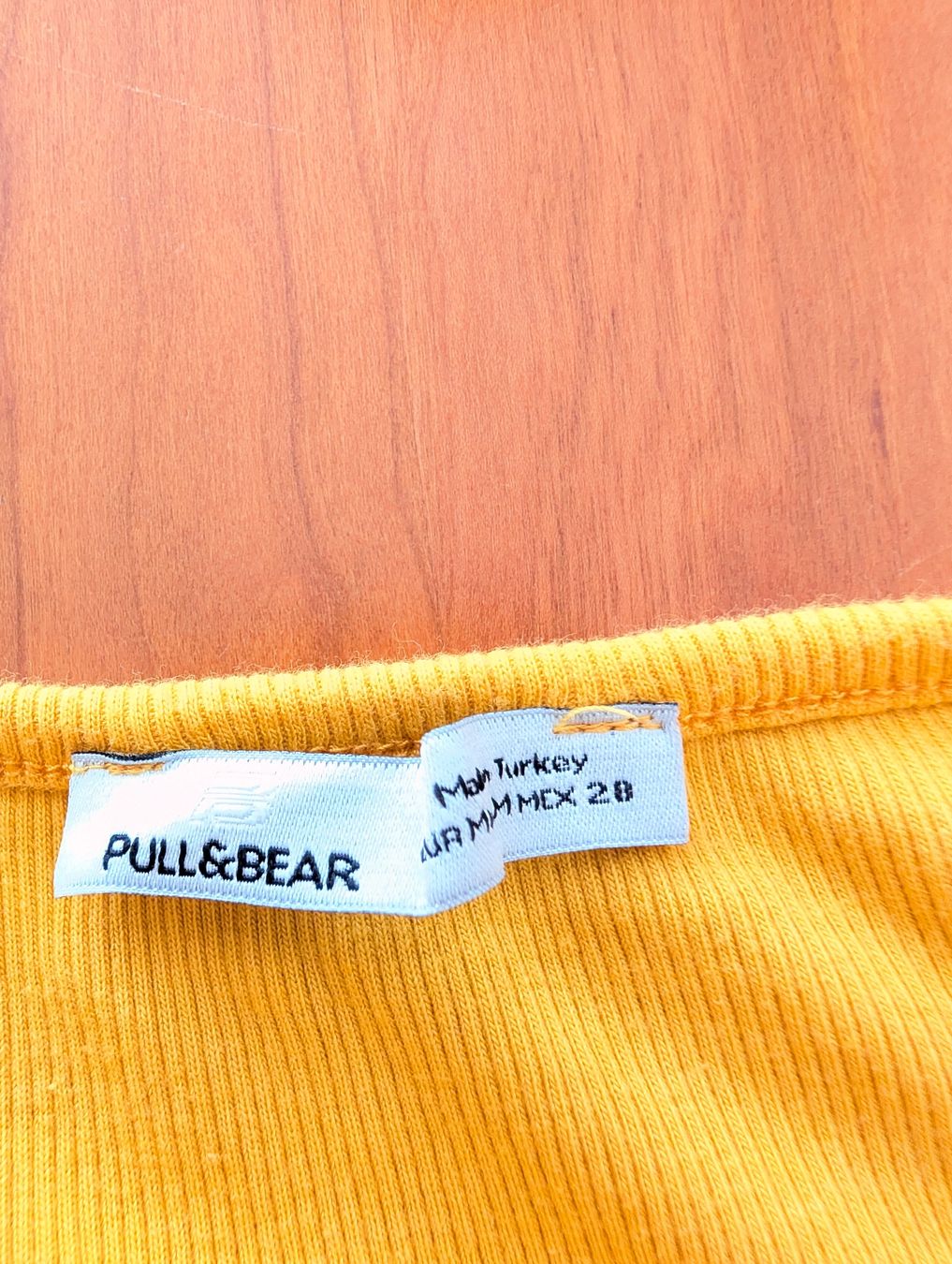 Pull&Bear Top: Pull&Bear Crop Top, Gr. M, Senfgelb, Elastisch – Usato da Wädenswil venduto da coconut1289 2