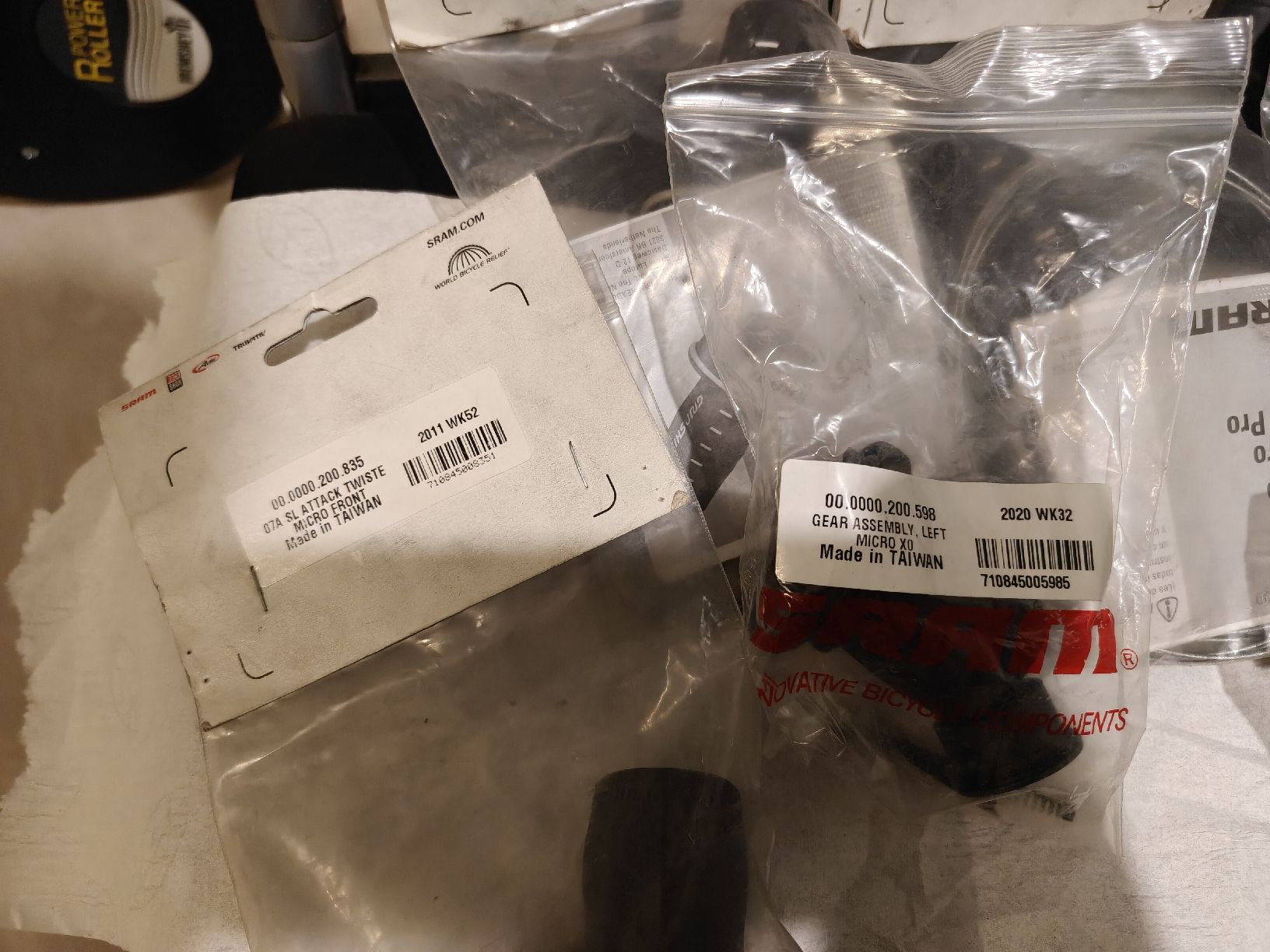 Sram Pezzi di ricambio: SRAM Drehgriffschalter Set verschiedene Modelle neu – Nuovo (secondo la descrizione) da Balsthal venduto da 20122017 2