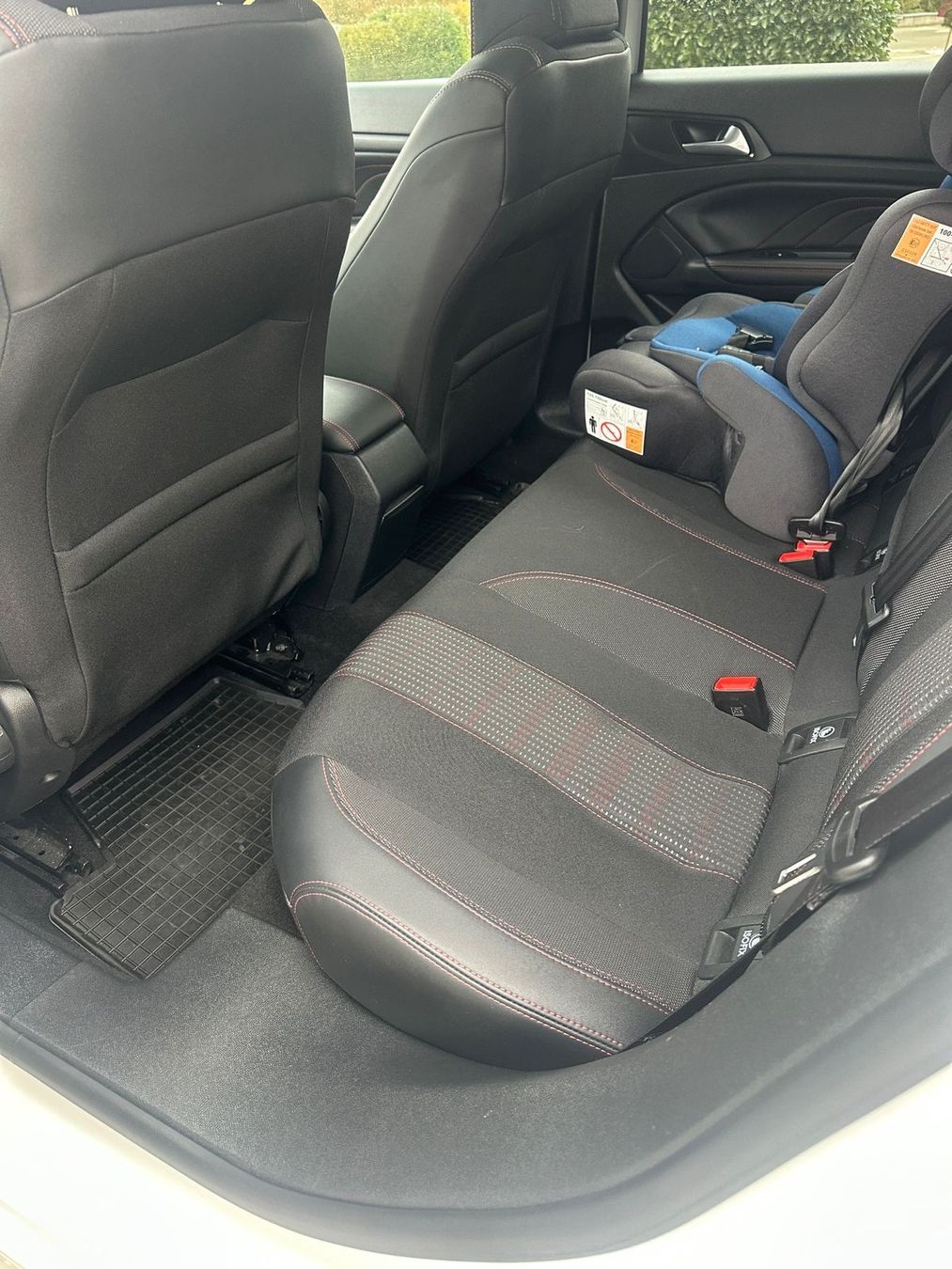 Peugeot Autos: PEUGEOT 308 1,5 BlueHDI – Gebraucht aus Delémont von ily_26j7 6