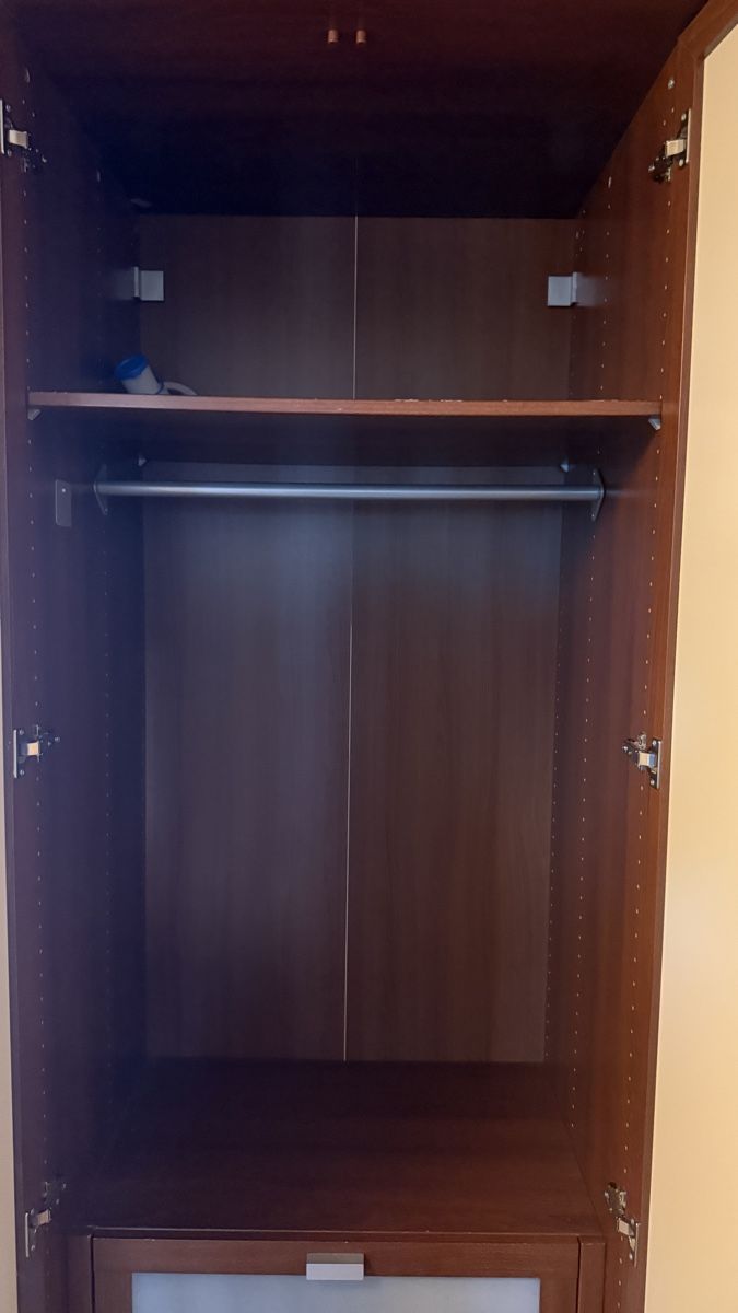 Ikea Armadi: Ikea Kleiderschrank – Usato da Luzern venduto da boelzebub 4