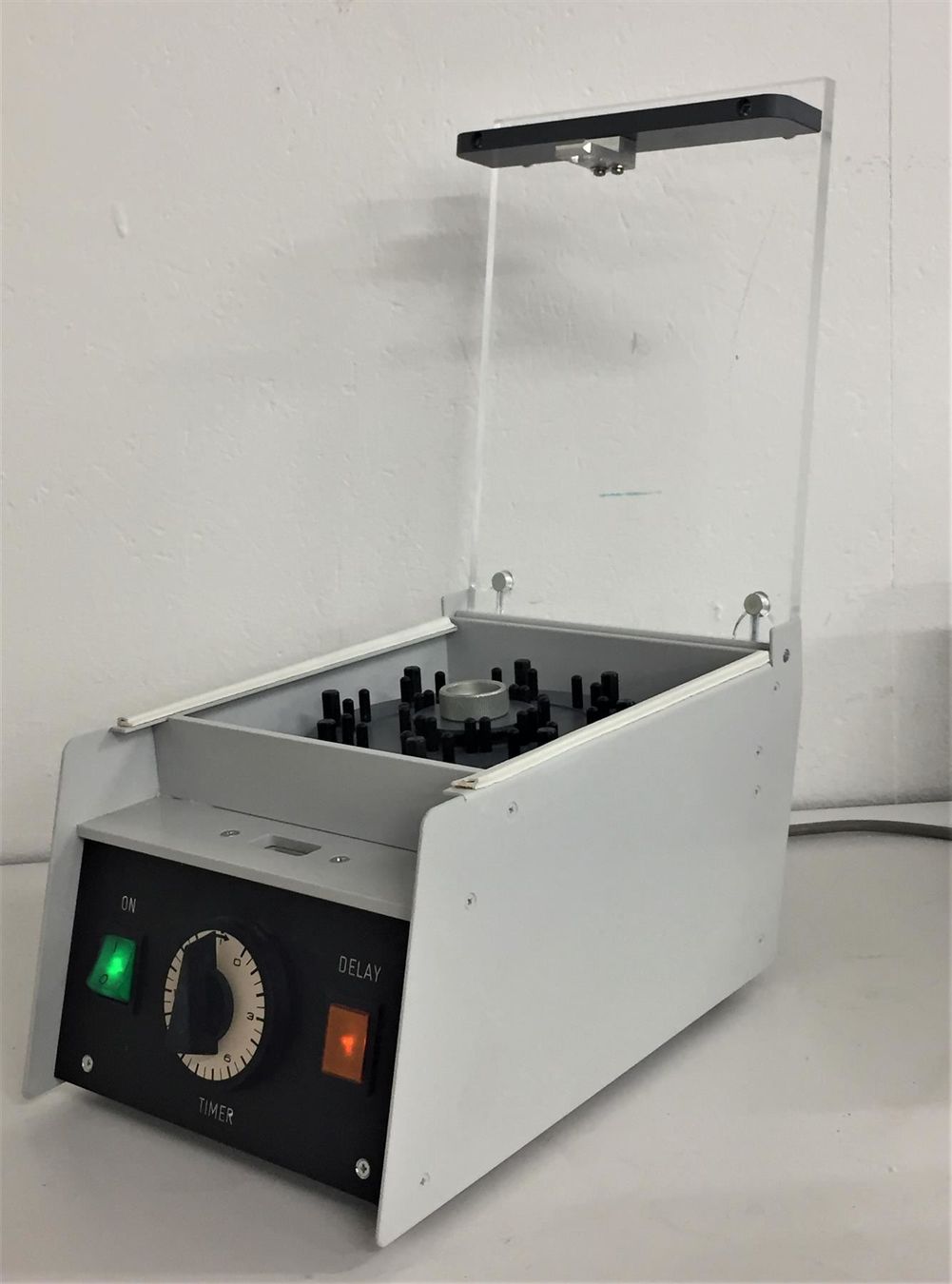 Accessori da laboratorio: Küvettenschleuder ITS – Usato da Niederdorf venduto da LeptonAG_Labor 4