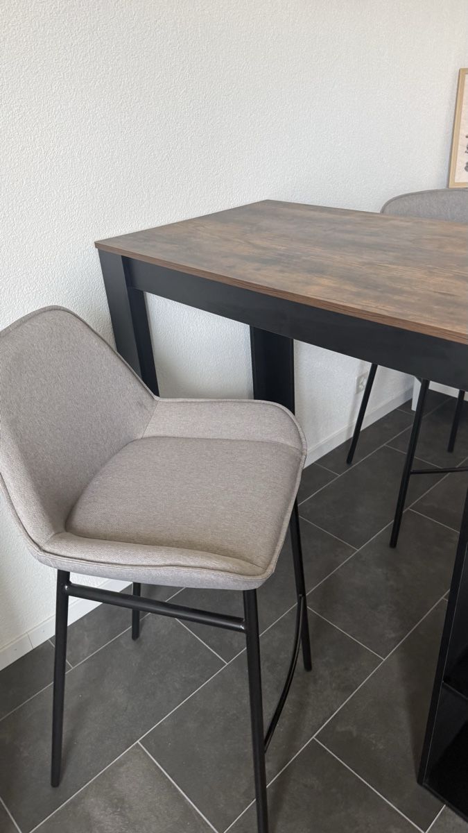Hocker: Barstuhl – Gebraucht aus Bern von c_macir