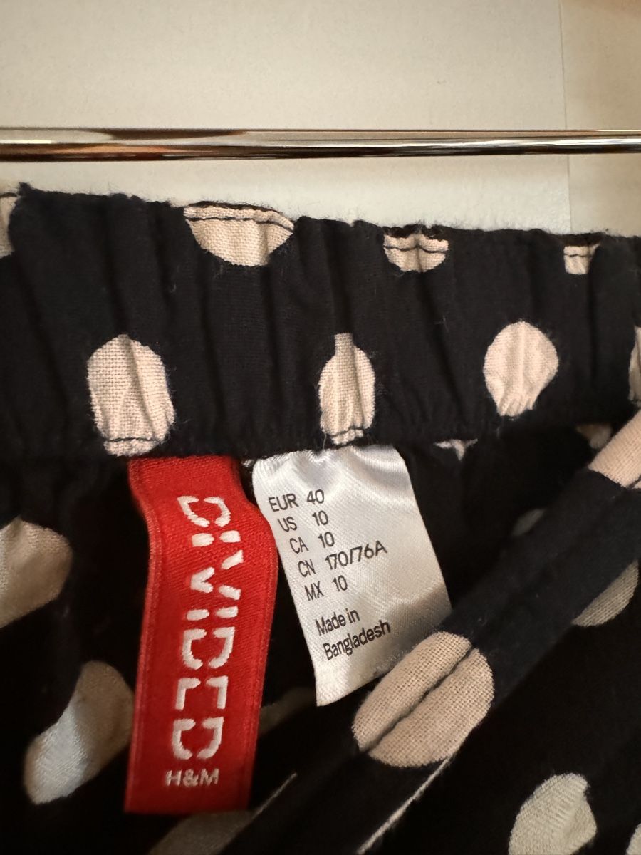 H&M Gonne: Polkadot Minirock H&M 40 – Nuovo (secondo la descrizione) da Richterswil venduto da Manu55555 3
