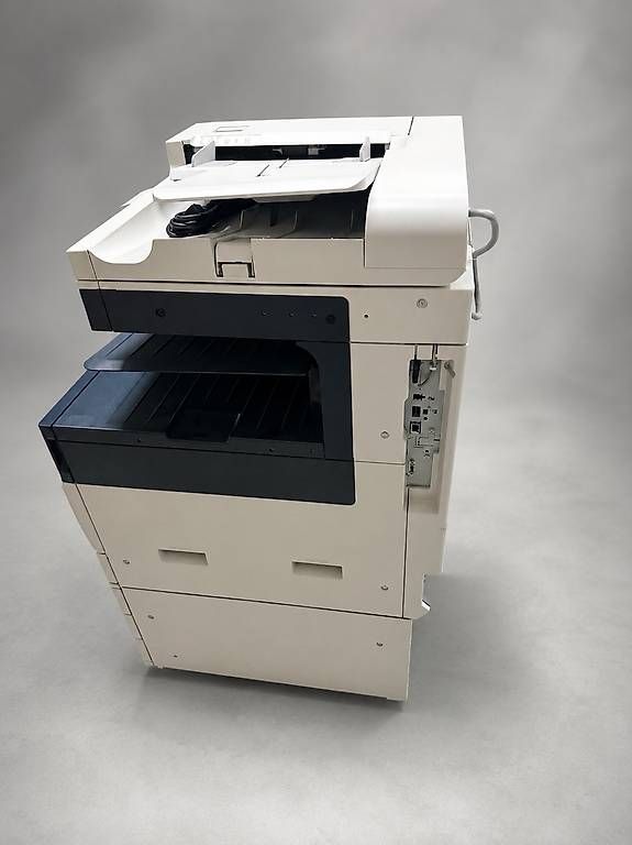 Stampanti: Xerox VersaLink C7020 A3 Farb-Multifunktionsdrucker. – Usato da Neuenhof venduto da Vito.indelicato 2