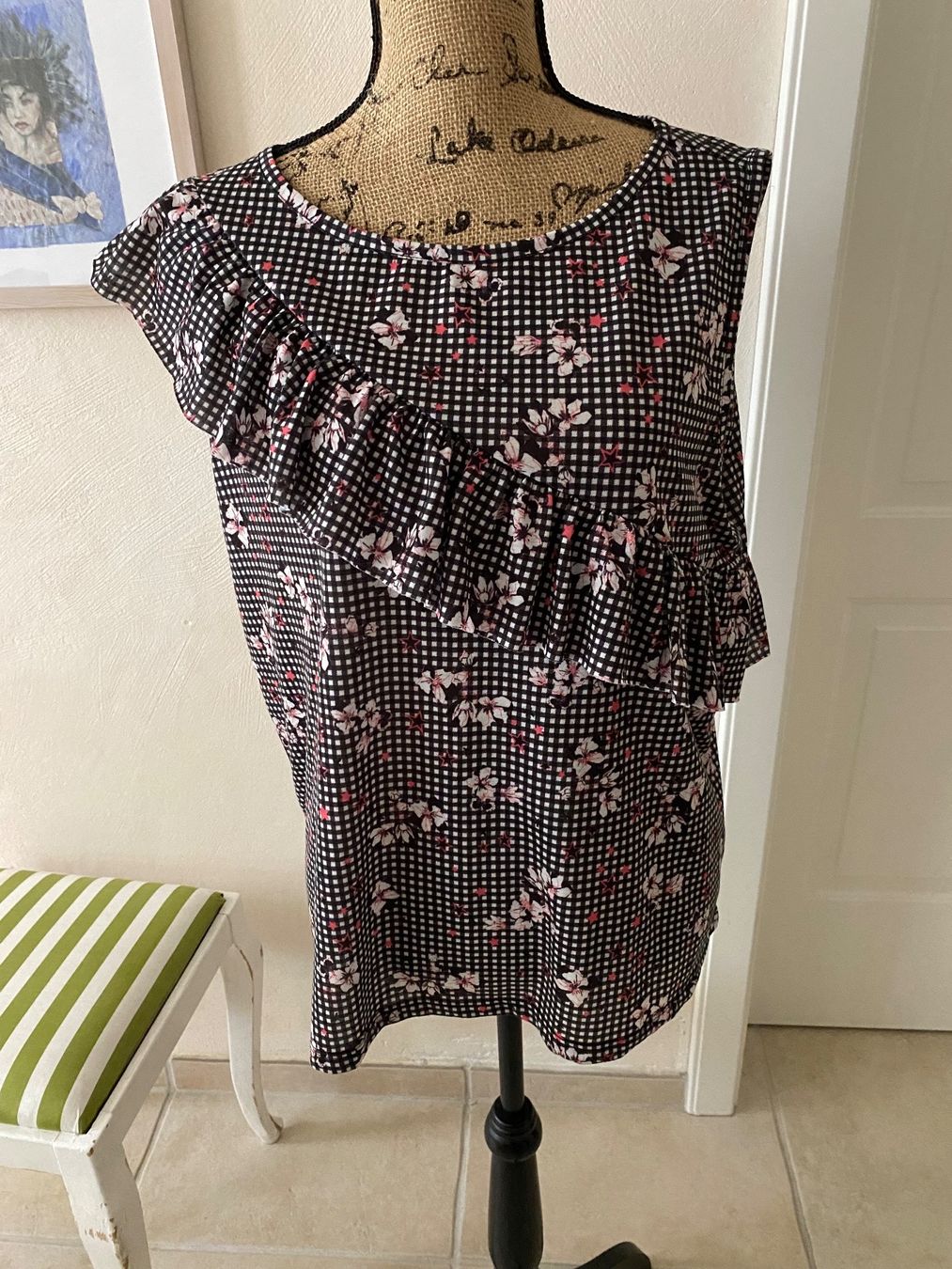 Top: Top XL – Usato da Balsthal venduto da Uroby