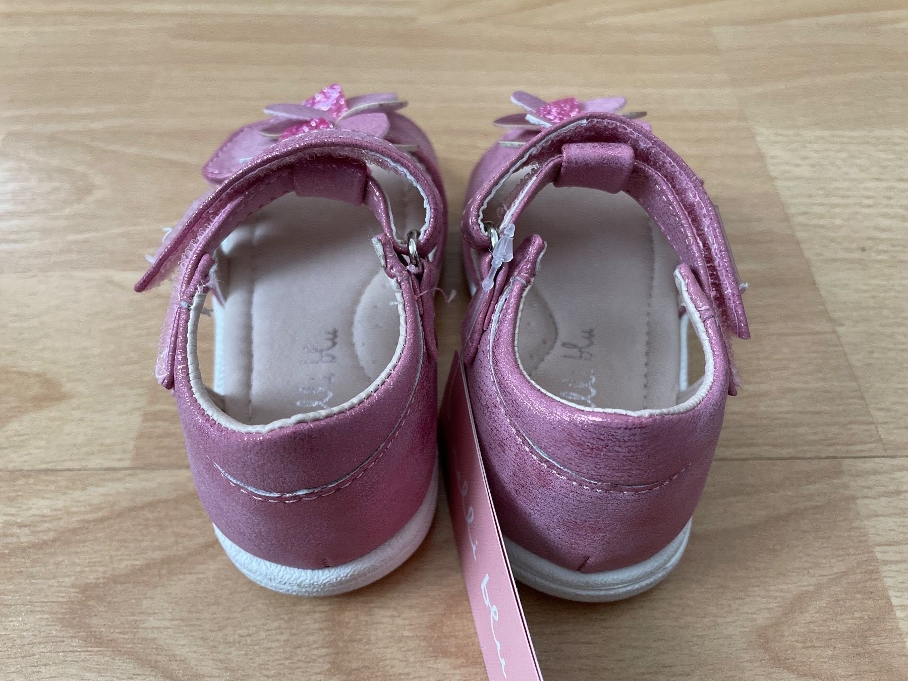 Scarpe per ragazzi: Sandalen Gr. 20 NEU – Nuovo (secondo la descrizione) da Waltenschwil venduto da hansnine 2