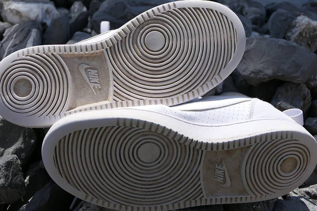 Nike Scarpe da uomo: Nike Sneaker weiss Gr. 35.5 – Usato da Lenggenwil venduto da Reto888 3