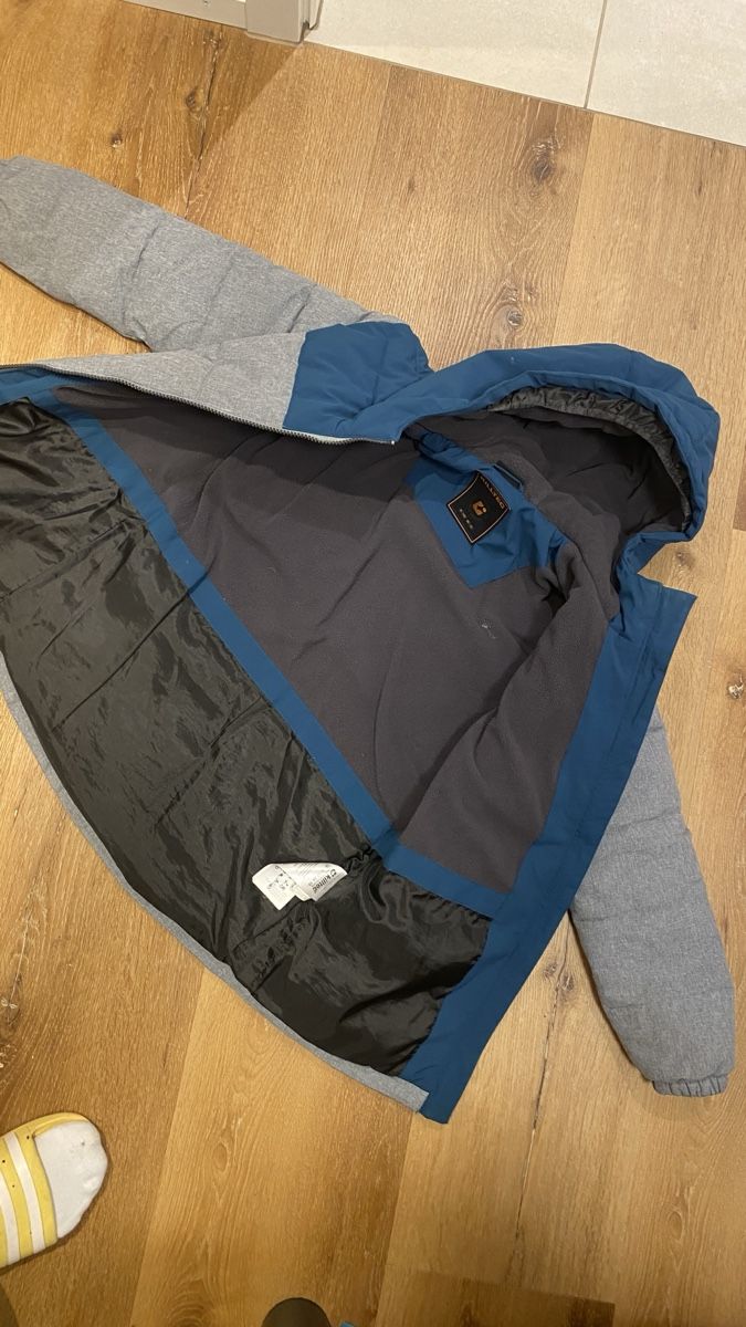 Vestes & Manteaux: Winter Jacke – D'occasion à Beinwil (Freiamt) par Akgeun 2
