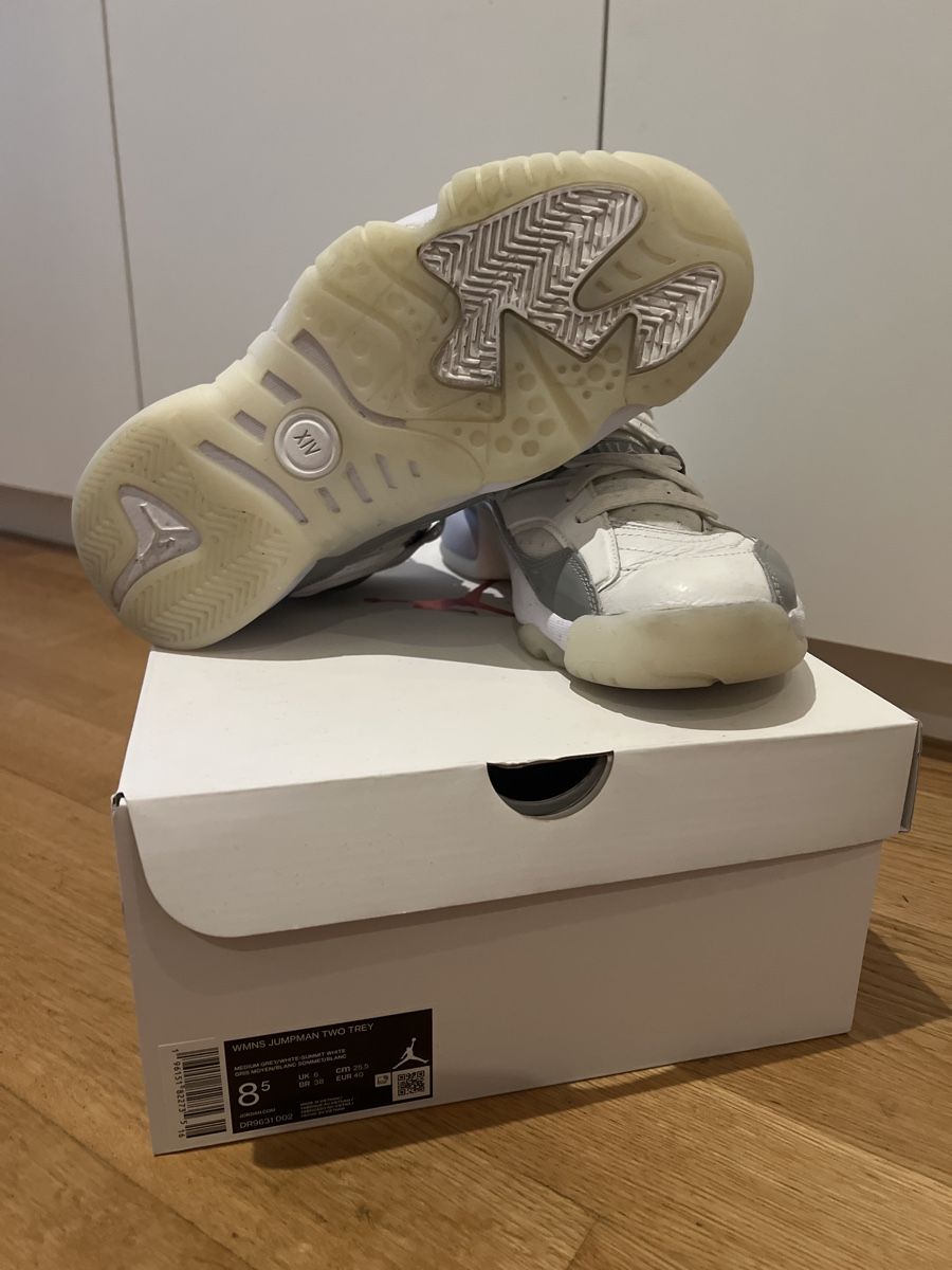 Jordan Scarpe da uomo: Nike Jordan WMNS Jumpman Two Trey – Nuovo (secondo la descrizione) da Bad Ragaz venduto da Soniag13 4